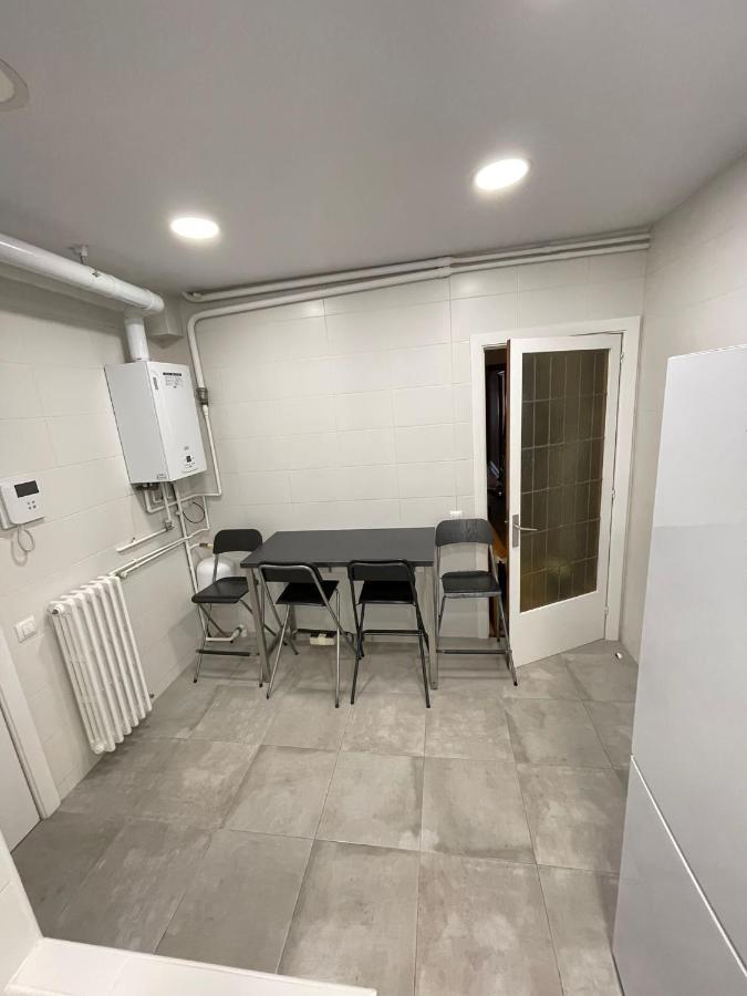 Nuevo Balmes Habitaciones バルセロナ エクステリア 写真