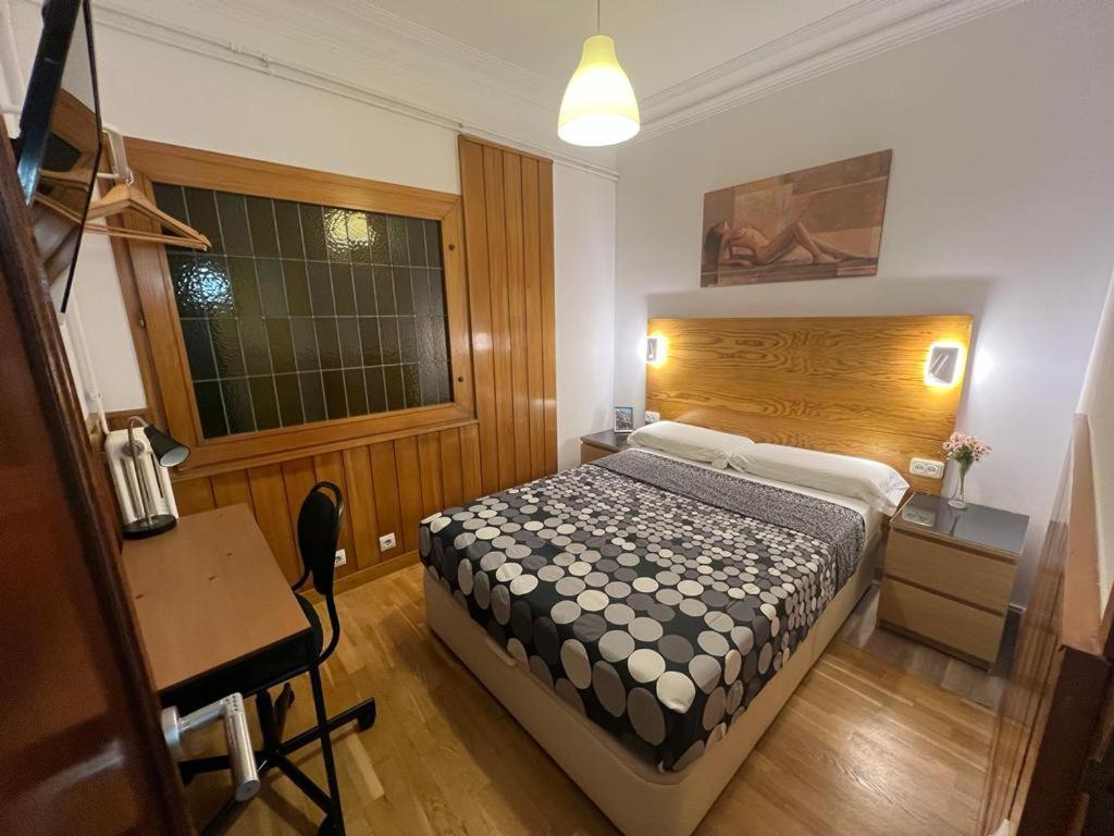 Nuevo Balmes Habitaciones バルセロナ エクステリア 写真
