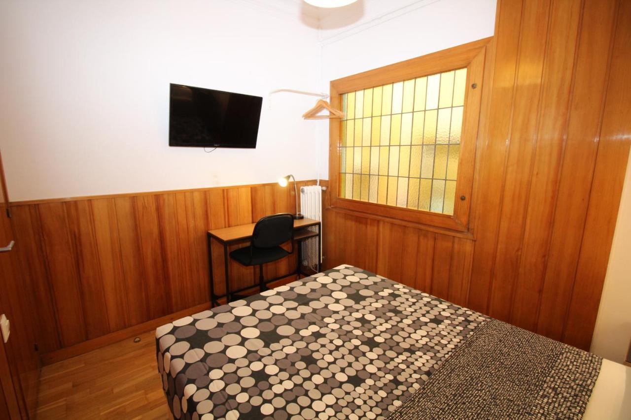 Nuevo Balmes Habitaciones バルセロナ エクステリア 写真