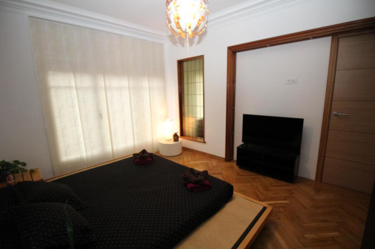 Nuevo Balmes Habitaciones バルセロナ エクステリア 写真